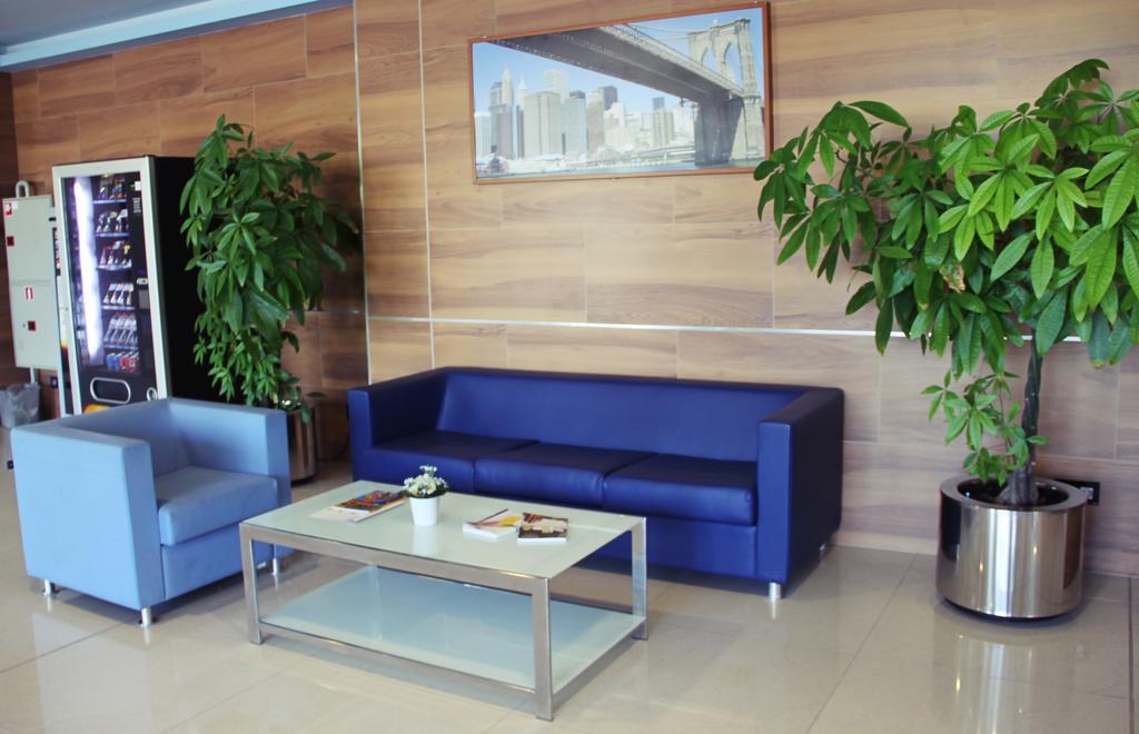 Hotel Reus Park מראה חיצוני תמונה