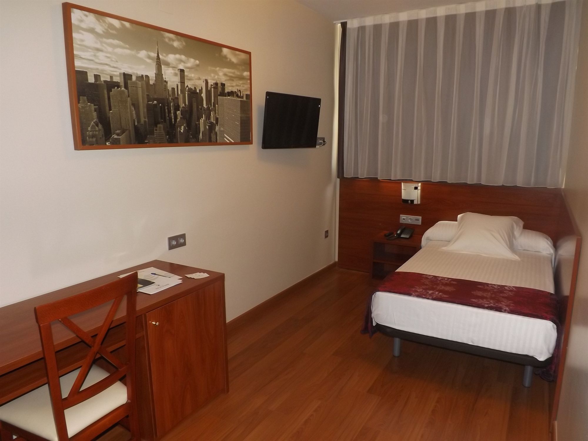 Hotel Reus Park מראה חיצוני תמונה