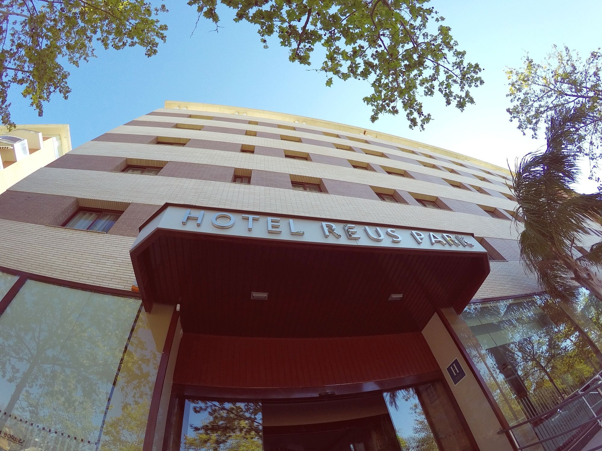 Hotel Reus Park מראה חיצוני תמונה