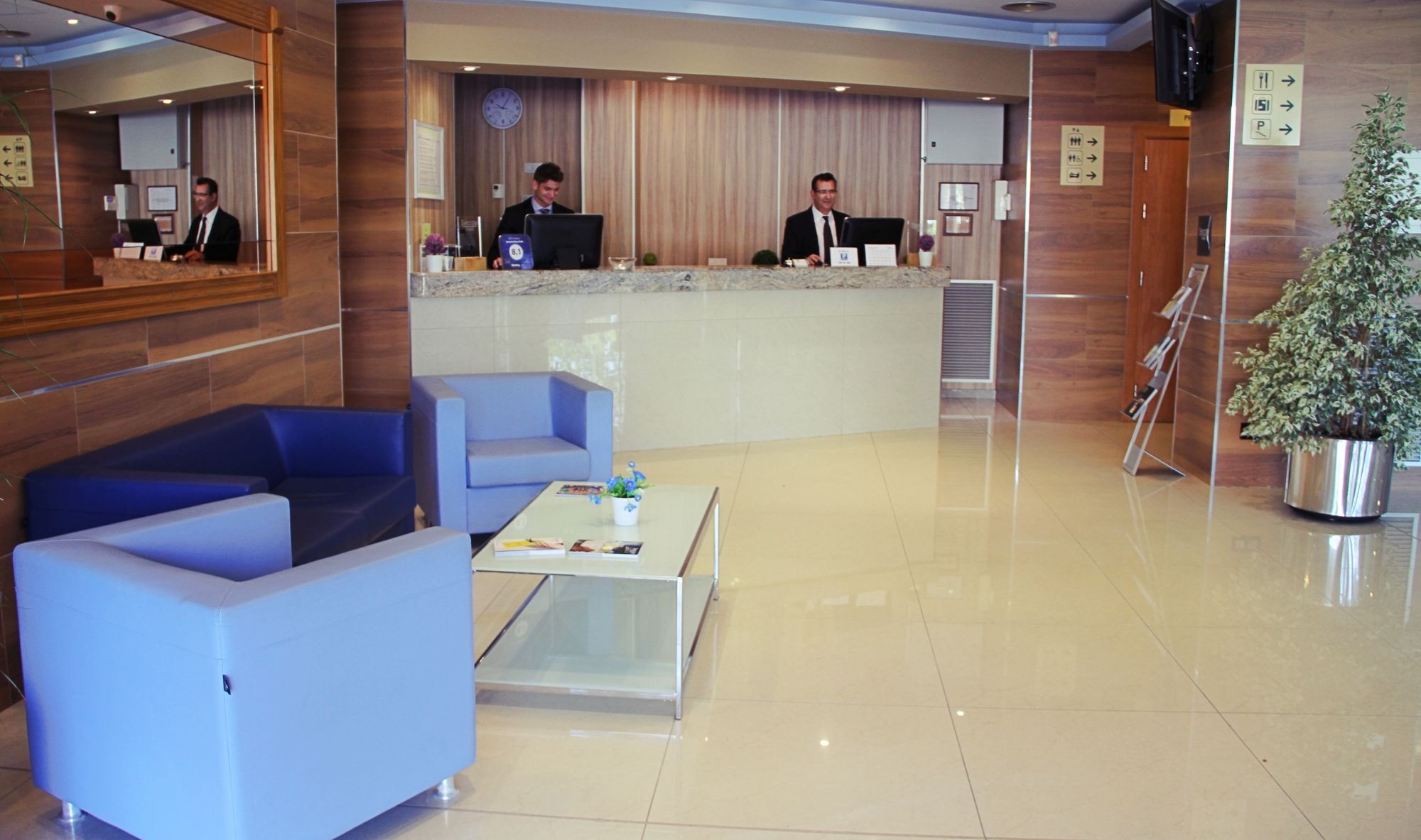 Hotel Reus Park מראה חיצוני תמונה